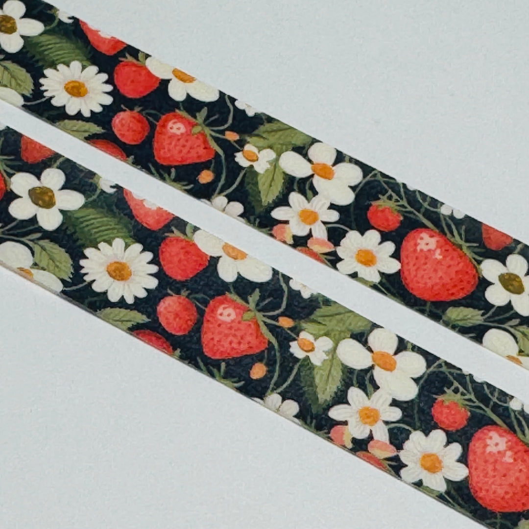 SWEET SUMMER STRAWBERRIES Washi Tape ~ 1 Roll ~ 15mm x 10m (33 Feet)