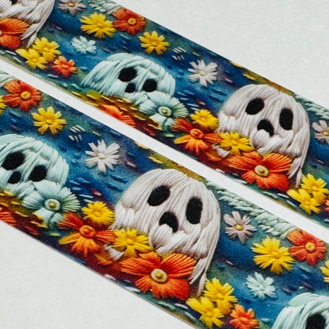 WINDBLOWN EMBROIDERED HALLOWEEN GHOSTS Amanda Mischell Washi Tape ~ 1 Roll ~ 24mm x 10m (33 Feet)