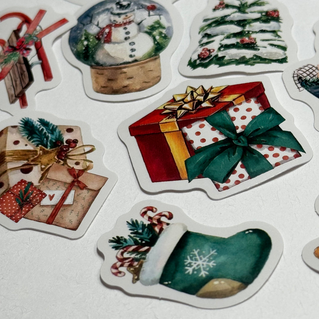 WARM & COZY CHRISTMAS Peelable Stickers  ~ 46 Pieces ~ Approximately 38mm