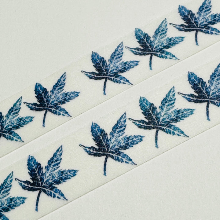 L'AUBE BLEUE MAPLE LEAVES Saien Masking Washi Tape ~ 1 Roll ~ 15mm x 7m (23 Feet)