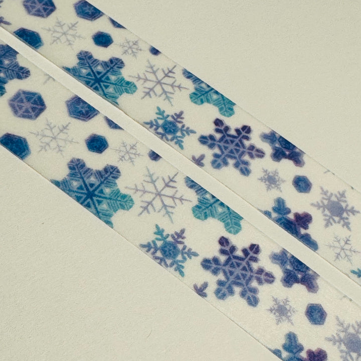 WINTER FALLING SNOWFLAKES by Maruichikyu Mt Washi Tape - 1 Roll  - 15mm x 7m (23 Feet)