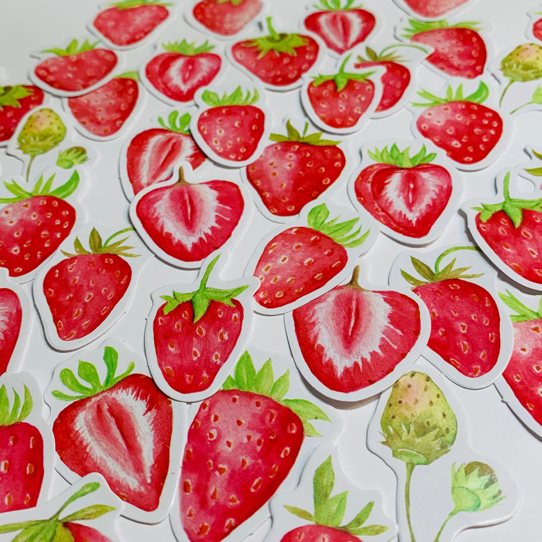 FRESH SLICED STRAWBERRIES Peelable Stickers  ~ 45 Pieces ~ Each Sticker is Approximately 38mm