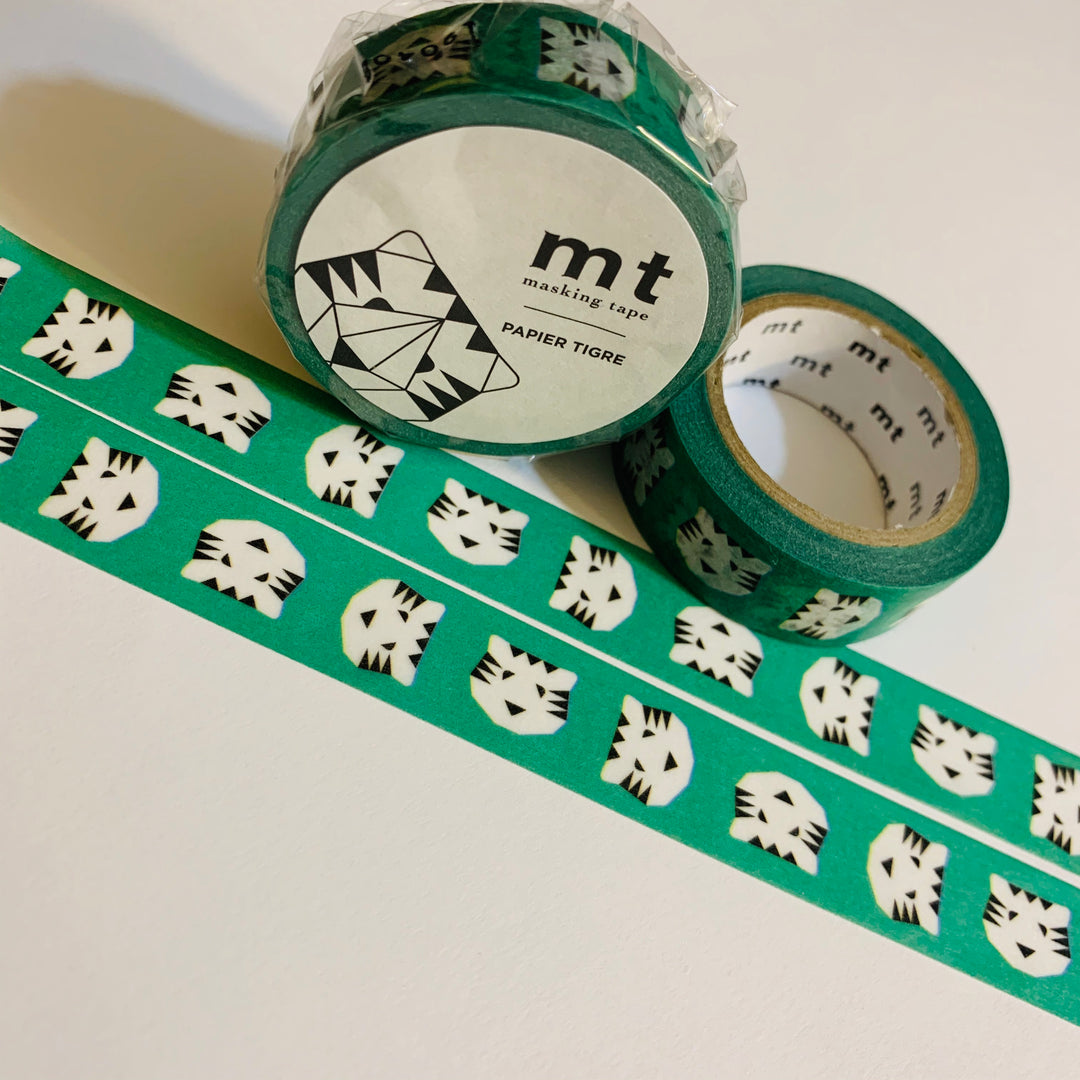 PAPIER TIGRE Le TIGRE Mt Washi Tape - 1 Roll - 15mm x 7m (23 Feet)