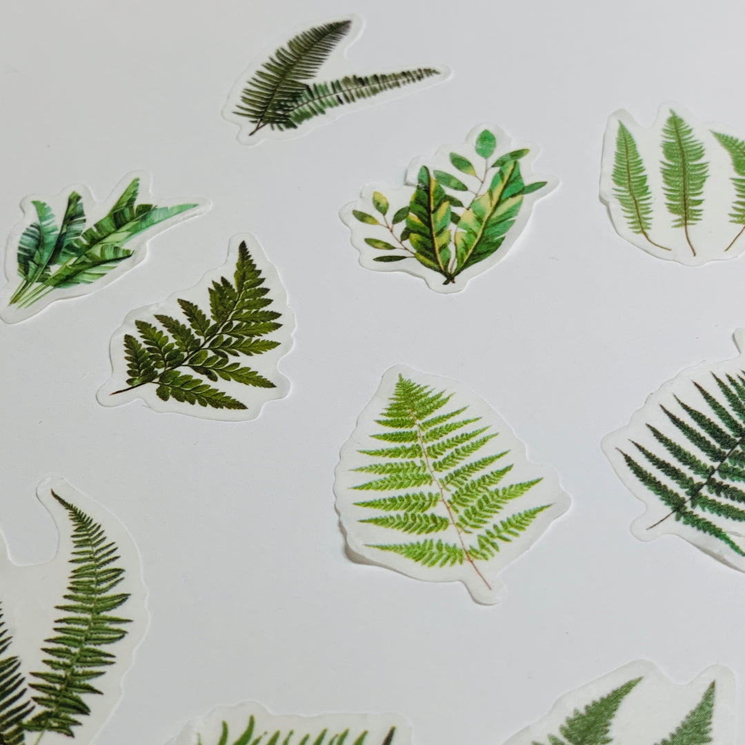 GREEN LUSH LEAVES DESIGNED Labels/Stickers in Washi Tape Roll Form ~ 100 Stickers ~ 30mm Each