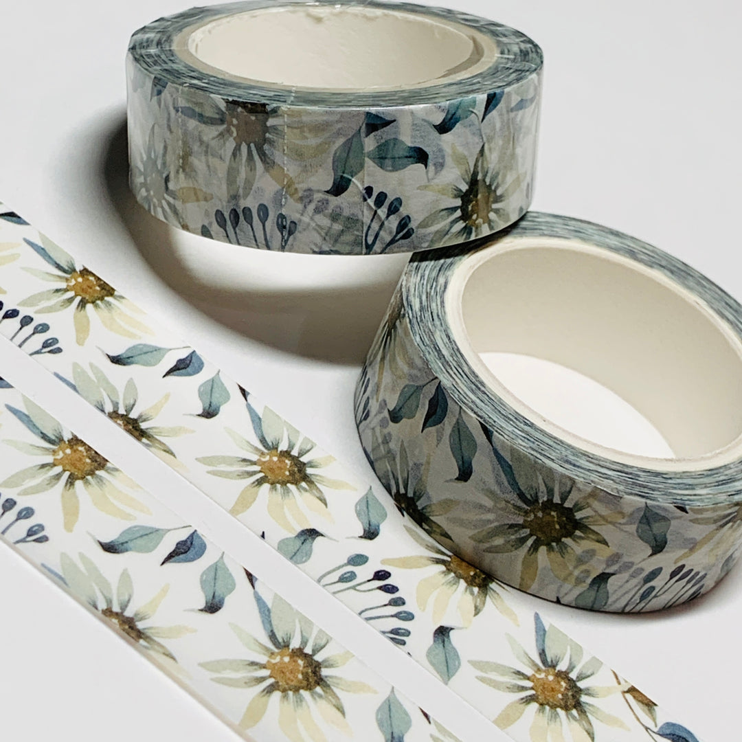 FICKLE WHITE DAISIES Floral Washi Tape ~ 1 Roll ~ 15mm x 10m (33 Feet)