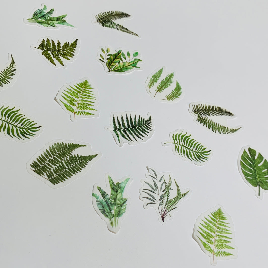 GREEN LUSH LEAVES DESIGNED Labels/Stickers in Washi Tape Roll Form ~ 100 Stickers ~ 30mm Each