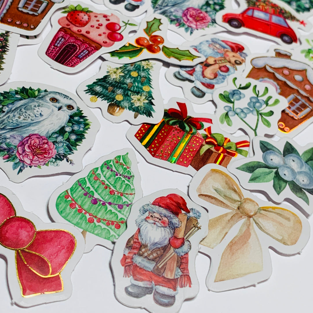 MERRY CHRISTMAS FAVORITES Peelable Stickers  ~ 46 Pieces ~ Approximately 38mm