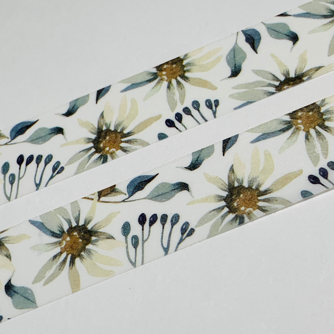 FICKLE WHITE DAISIES Floral Washi Tape ~ 1 Roll ~ 15mm x 10m (33 Feet)