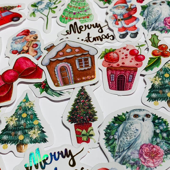 MERRY CHRISTMAS FAVORITES Peelable Stickers  ~ 46 Pieces ~ Approximately 38mm